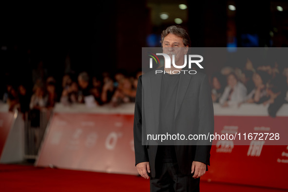 Giorgio Tirabassi attends the ''Berlinguer - The Great Ambition'' red carpet during the 18th Rome Film Festival at Auditorium Parco Della Mu...