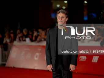 Giorgio Tirabassi attends the ''Berlinguer - The Great Ambition'' red carpet during the 18th Rome Film Festival at Auditorium Parco Della Mu...