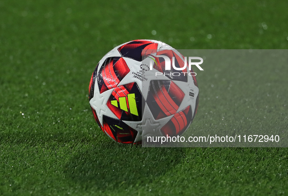 The official ball of the UEFA Women's Champions League is present during the match between FC Barcelona Women and Hammarby IF Women, corresp...