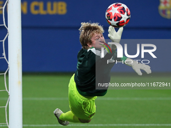 Moa Edrud plays during the match between FC Barcelona Women and RCD Espanyol Women, corresponding to week 6 of the Liga F, at the Johan Cruy...