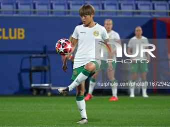 Asato Miyagawa plays during the match between FC Barcelona Women and Hammarby IF Women, corresponding to week 2 of group D of the UEFA Women...