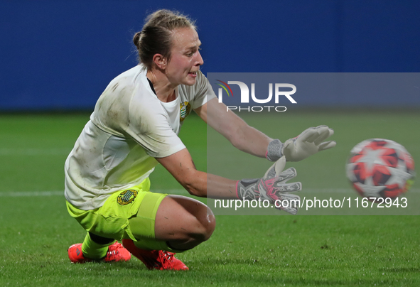 Anna Tamminen plays during the match between FC Barcelona Women and Hammarby IF Women, corresponding to week 2 of group D of the UEFA Women'...