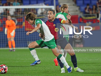 Alexia Putellas and Asato Miyagawa play during the match between FC Barcelona Women and Hammarby IF Women, corresponding to week 2 of group...