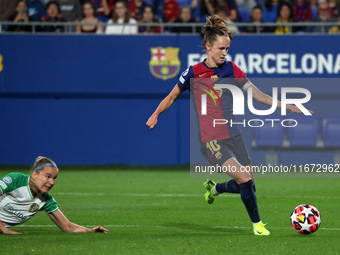 Caroline Graham Hansen scores during the match between FC Barcelona Women and Hammarby IF Women, corresponding to week 2 of group D of the U...