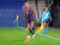 Fridolina Rolfo plays during the match between FC Barcelona Women and Hammarby IF Women, corresponding to week 2 of group D of the UEFA Wome...