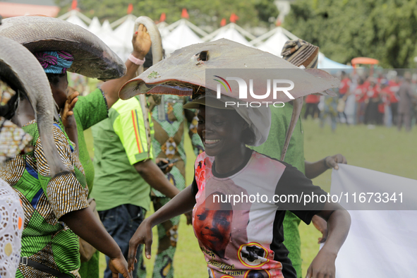 Farmers display their produce as the Lagos State Ministry of Agriculture and Food Systems concludes activities marking the 2024 World Food D...