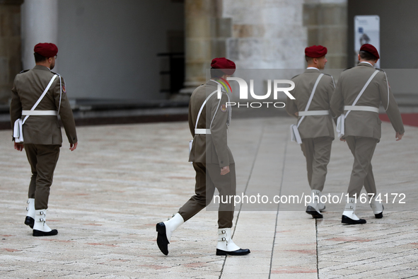 Polish soldiers participate in the meeting of the Presidents of the Arraiolos Group at Wawel Castle in Krakow, Poland, on October 11, 2024....