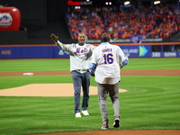 New York Mets Hall of Famer and 1986 World Series Champion Darryl Strawberry throws out the ceremonial first pitch to former teammate, fello...