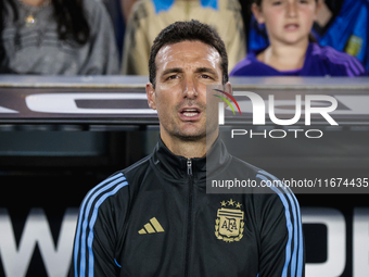 Lionel Scaloni, Coach of Argentina, looks on before the FIFA World Cup 2026 Qualifier match between Argentina and Bolivia at Estadio Mas Mon...