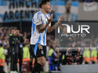 Nahuel Molina gestures during the FIFA World Cup 2026 Qualifier match between Argentina and Bolivia at Estadio Mas Monumental Antonio Vespuc...