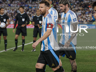 Argentina players stand before the FIFA World Cup 2026 Qualifier match between Argentina and Bolivia at Estadio Mas Monumental Antonio Vespu...