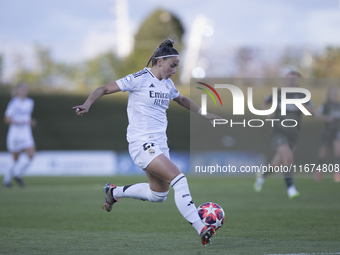 Athenea del Castillo of Real Madrid women plays during the UEFA Women's Champions League match between Real Madrid and Celtic club women at...