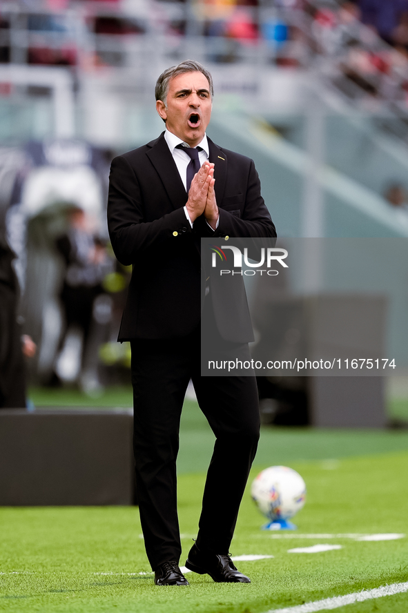 Fabio Pecchia head coach of Parma Calcio 1903 yells during the Serie A Enilive match between Bologna FC and Parma Calcio 1903 at Stadio Rena...