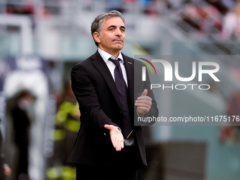 Fabio Pecchia head coach of Parma Calcio 1903 gestures during the Serie A Enilive match between Bologna FC and Parma Calcio 1903 at Stadio R...