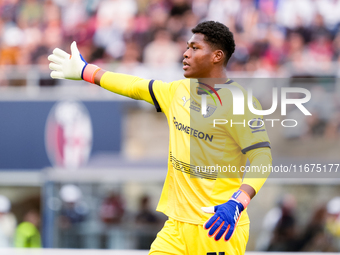 Zion Suzuki of Parma Calcio 1903 gestures during the Serie A Enilive match between Bologna FC and Parma Calcio 1903 at Stadio Renato Dall'Ar...