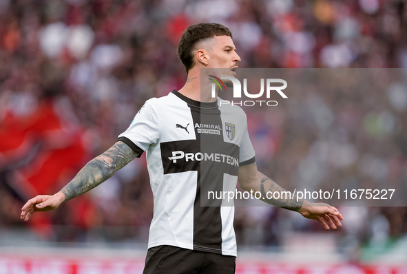 Dennis Man of Parma Calcio 1903 reacts during the Serie A Enilive match between Bologna FC and Parma Calcio 1903 at Stadio Renato Dall'Ara o...