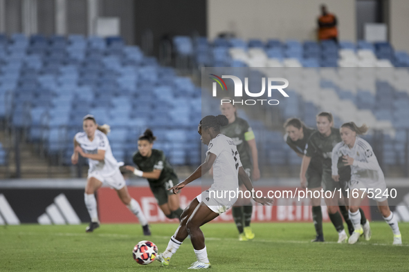 Linda Caicedo of Real Madrid women scores a goal during the UEFA Women's Champions League match between Real Madrid and Celtic club women at...