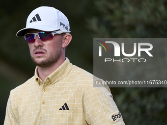 Connor Syme of Scotland looks at the 15th hole on day one of the Estrella Damm N.A. Andalucia Masters 2024 at Real Club de Golf Sotogrande i...