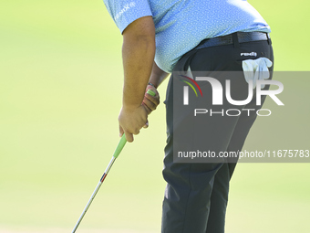 Kiradech Aphibarnrat of Thailand plays a shot on the 16th green on day one of the Estrella Damm N.A. Andalucia Masters 2024 at Real Club de...