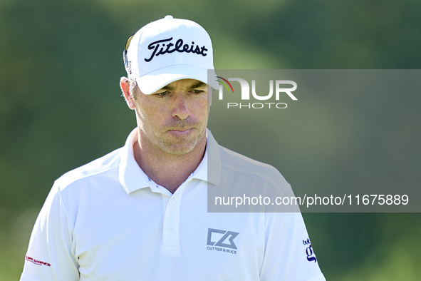 Julien Guerrier of France reacts on the 11th green on day one of the Estrella Damm N.A. Andalucia Masters 2024 at Real Club de Golf Sotogran...