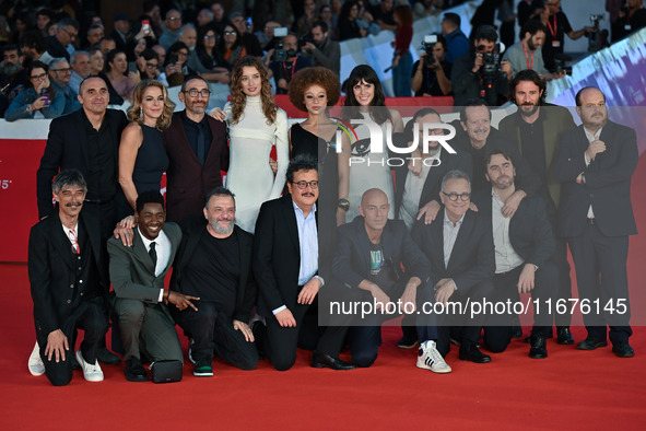 (Top, L-R) Pier Giorgio Bellocchio, Claudia Gerini, Antonio Manetti, Giulia Maenza, Lisa Do Couto, Aurora Calabresi, Massimiliano Bruno, Roc...