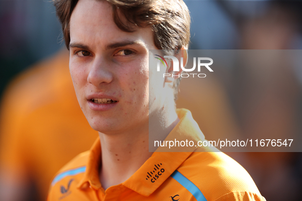 McLaren Driver Oscar Piastri (81) arrives in the paddock at Circuit of the Americas in Austin, Texas, on October 17, 2024. 