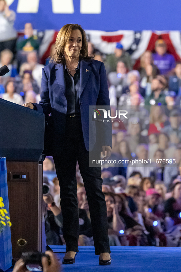 US Vice President and Democratic presidential candidate Kamala Harris speaks during a campaign event at the Resch Expo Center in Green Bay,...