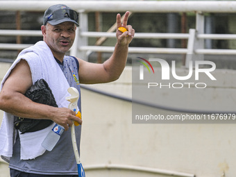 South Africa test batting coach Ashwell Prince is at the Sher-e-Bangla National Cricket Stadium during a practice session in Dhaka, Banglade...