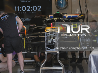 Mechanics work during the Formula 1 Pirelli United States Grand Prix 2024 in Austin, USA, on October 17, 2024. (