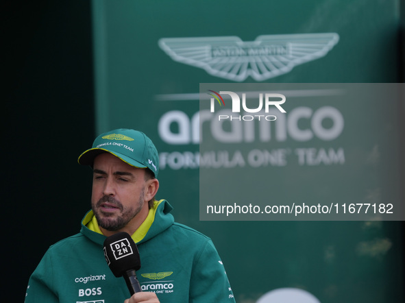 Fernando Alonso of Spain drives the (14) Aston Martin Aramco Cognizant F1 Team AMR24 Mercedes during the Formula 1 Pirelli United States Gra...