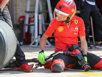 Mechanics work during the Formula 1 Pirelli United States Grand Prix 2024 in Austin, USA, on October 17, 2024. (