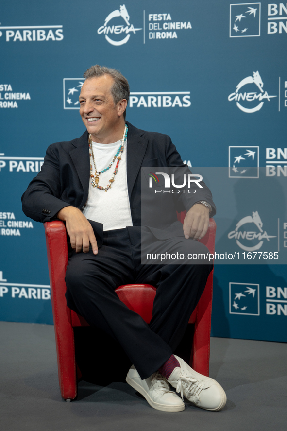 Gabriele Muccino attends the ''Fino Alla Fine'' photocall during the 19th Rome Film Festival at Auditorium Parco Della Musica in Rome, Italy...