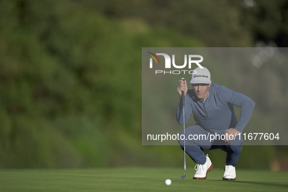 Thorbjorn Olesen of Denmark studies his shot on the 10th green during the Estrella Damm N.A. Andalucia Masters 2024 at Real Club de Golf Sot...