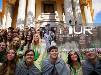 Fourth-year students from the Faculty of Medicine at the University of Granada pose for a photo dressed as The Lord of the Rings characters...