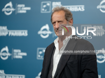 Vincent Lindon attends the ''Le Choix de Joseph Cross'' photocall during the 19th Rome Film Festival at Auditorium Parco Della Musica in Rom...