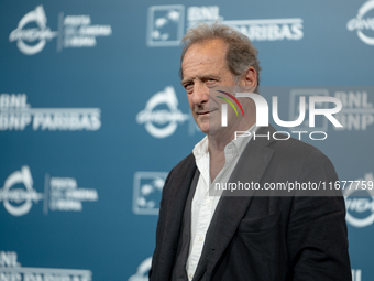 Vincent Lindon attends the ''Le Choix de Joseph Cross'' photocall during the 19th Rome Film Festival at Auditorium Parco Della Musica in Rom...