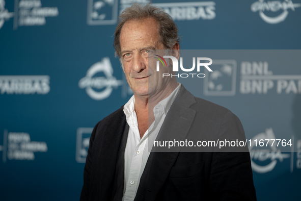 Vincent Lindon attends the ''Le Choix de Joseph Cross'' photocall during the 19th Rome Film Festival at Auditorium Parco Della Musica in Rom...