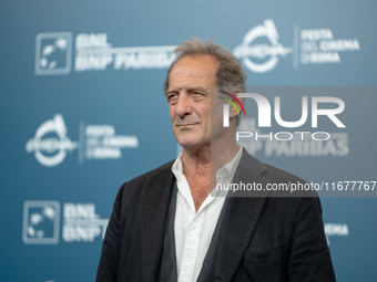 Vincent Lindon attends the ''Le Choix de Joseph Cross'' photocall during the 19th Rome Film Festival at Auditorium Parco Della Musica in Rom...