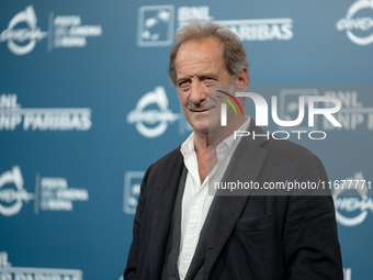 Vincent Lindon attends the ''Le Choix de Joseph Cross'' photocall during the 19th Rome Film Festival at Auditorium Parco Della Musica in Rom...