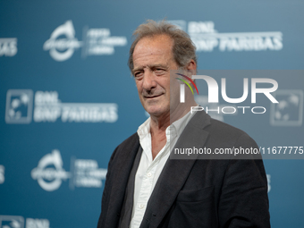 Vincent Lindon attends the ''Le Choix de Joseph Cross'' photocall during the 19th Rome Film Festival at Auditorium Parco Della Musica in Rom...