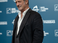 Vincent Lindon attends the ''Le Choix de Joseph Cross'' photocall during the 19th Rome Film Festival at Auditorium Parco Della Musica in Rom...