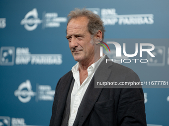 Vincent Lindon attends the ''Le Choix de Joseph Cross'' photocall during the 19th Rome Film Festival at Auditorium Parco Della Musica in Rom...