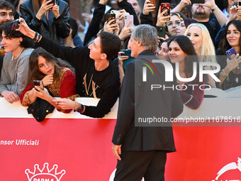 Viggo Mortensen attends the ''THE DEAD DON'T HURT (I MORTI NON FERISCONO)'' red carpet during the 19th Rome Film Festival at Auditorium Parc...