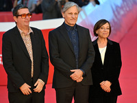 Viggo Mortensen attends the ''THE DEAD DON'T HURT (I MORTI NON FERISCONO)'' red carpet during the 19th Rome Film Festival at Auditorium Parc...