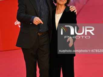 Viggo Mortensen attends the ''THE DEAD DON'T HURT (I MORTI NON FERISCONO)'' red carpet during the 19th Rome Film Festival at Auditorium Parc...