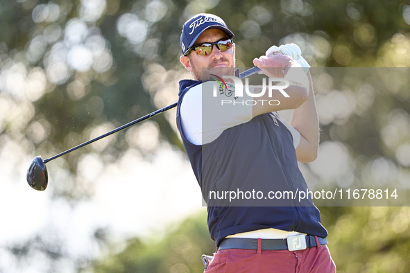 Matthew Southgate of England tees off on the 9th hole during the Estrella Damm N.A. Andalucia Masters 2024 at Real Club de Golf Sotogrande i...