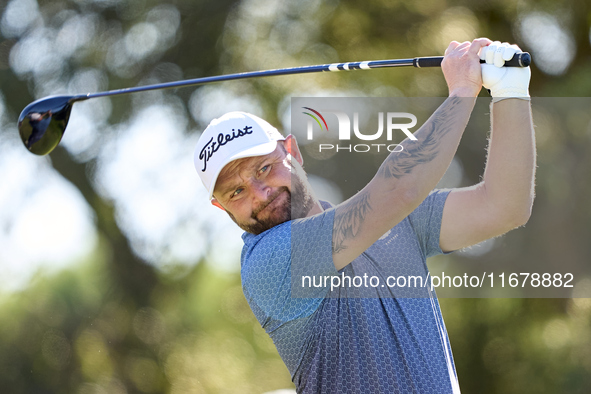 Andy Sullivan of England tees off on the 9th hole during the Estrella Damm N.A. Andalucia Masters 2024 at Real Club de Golf Sotogrande in Sa...