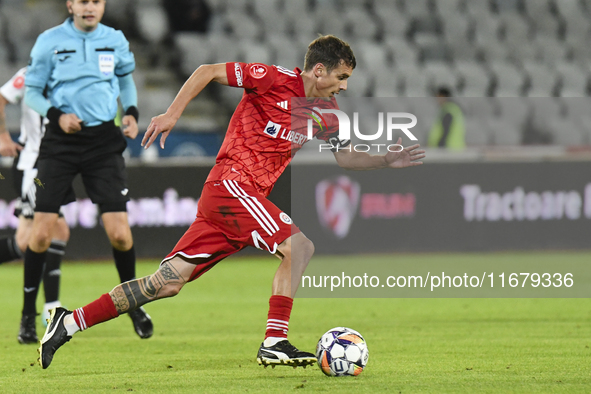 Juri Cisotti plays during the Universitatea Cluj vs. Otelul Galati match at Cluj Arena in Cluj, Romania, on October 18, 2024. 