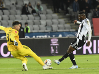 Mamadou Thiam plays during the match between Universitatea Cluj and Otelul Galati at Cluj Arena in Cluj, Romania, on October 18, 2024. (