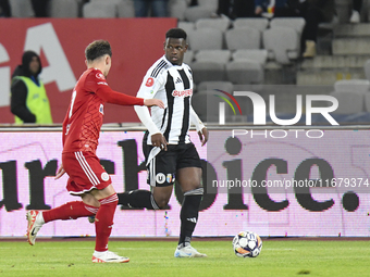 Mamadou Thiam plays during the match between Universitatea Cluj and Otelul Galati at Cluj Arena in Cluj, Romania, on October 18, 2024. (